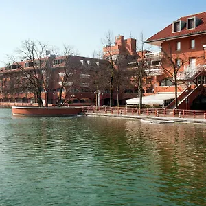 Nh Milano 2 Hotel apartamentowy